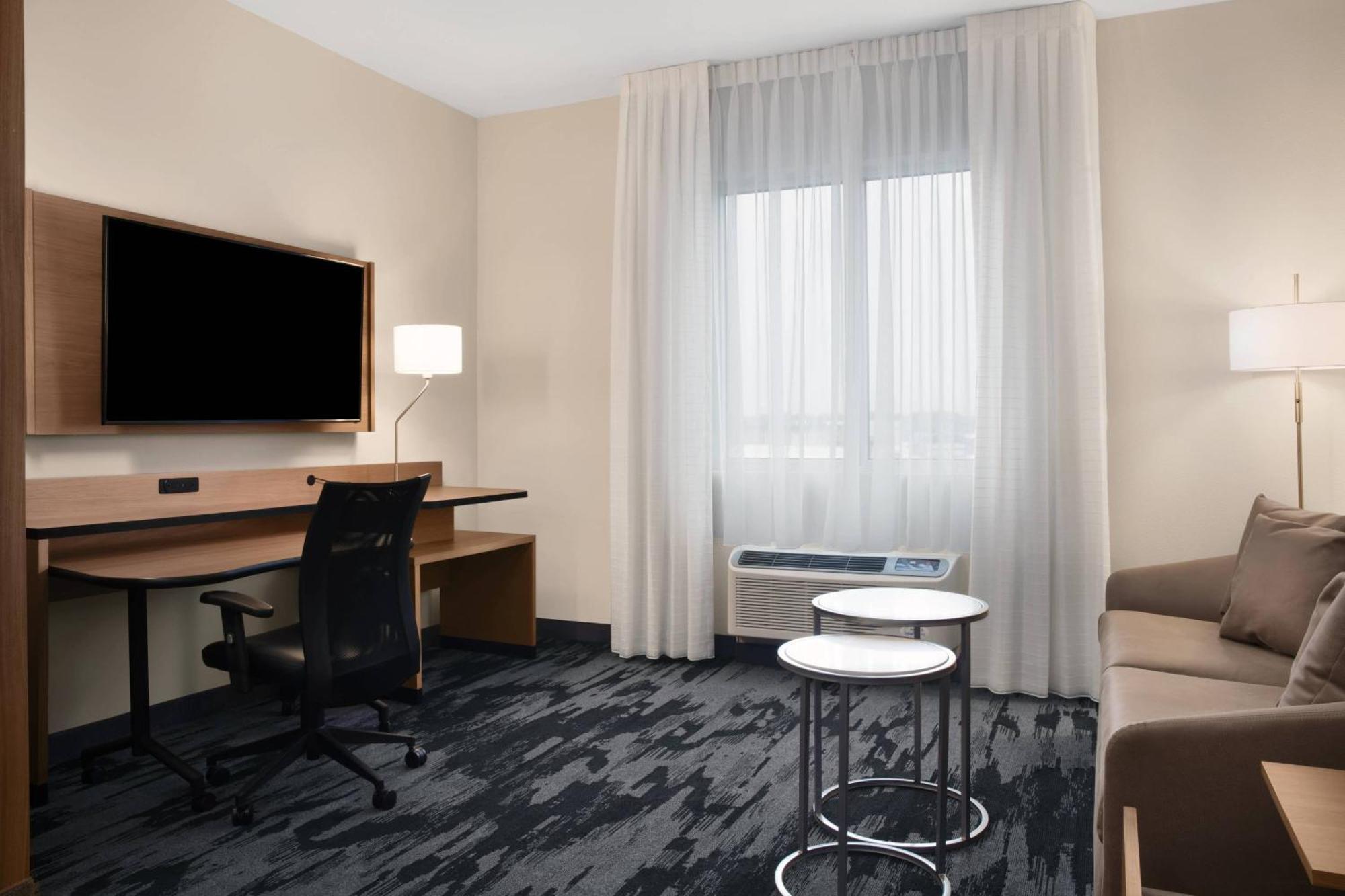 Fairfield Inn & Suites By Marriott Daytona Beach Speedway/Airport Esterno foto