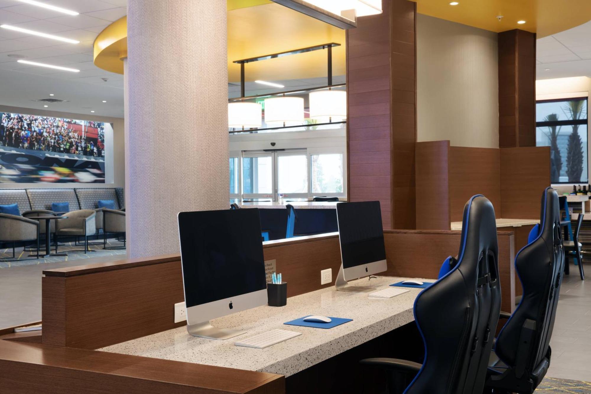 Fairfield Inn & Suites By Marriott Daytona Beach Speedway/Airport Esterno foto